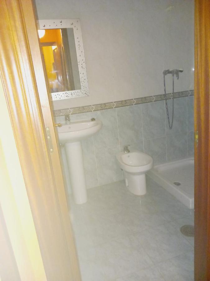 Riobo'S House Apartment Vigo Bagian luar foto
